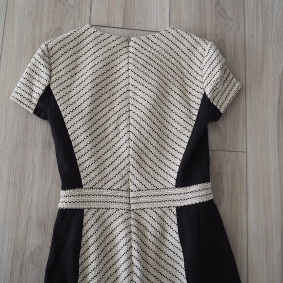 J Crew Black and Cream Chevron Panel Patterned Preppy Fitted Midi Dress Size 000 - Picture 10 of 16
